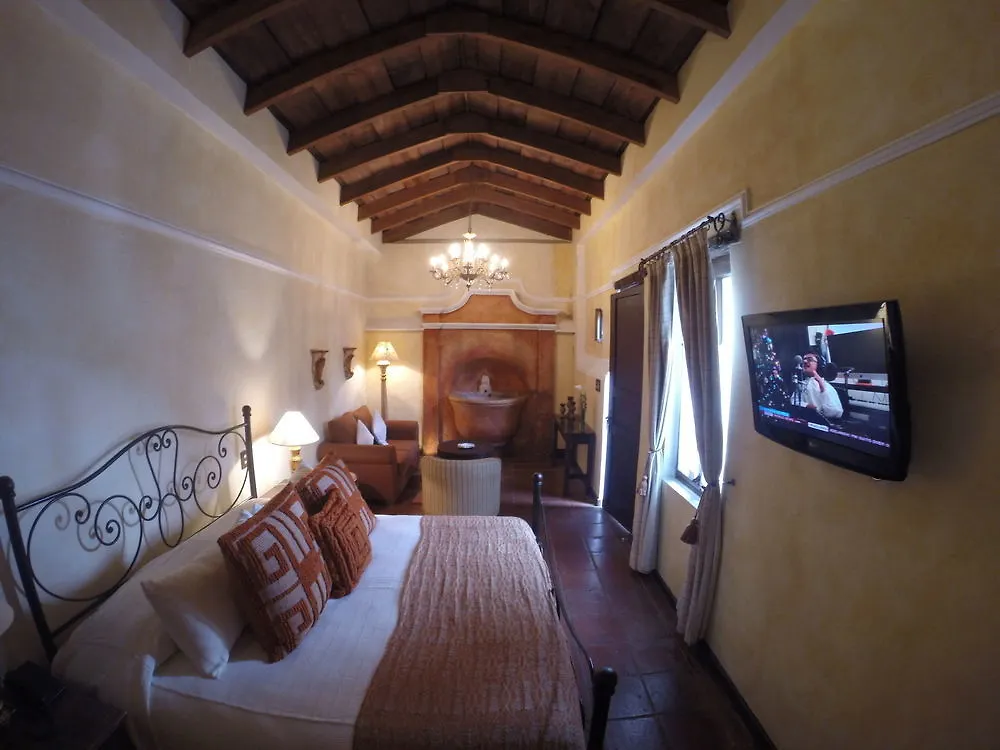 Hotel Boutique Los Pasos & Spa Антигуа-Гватемала