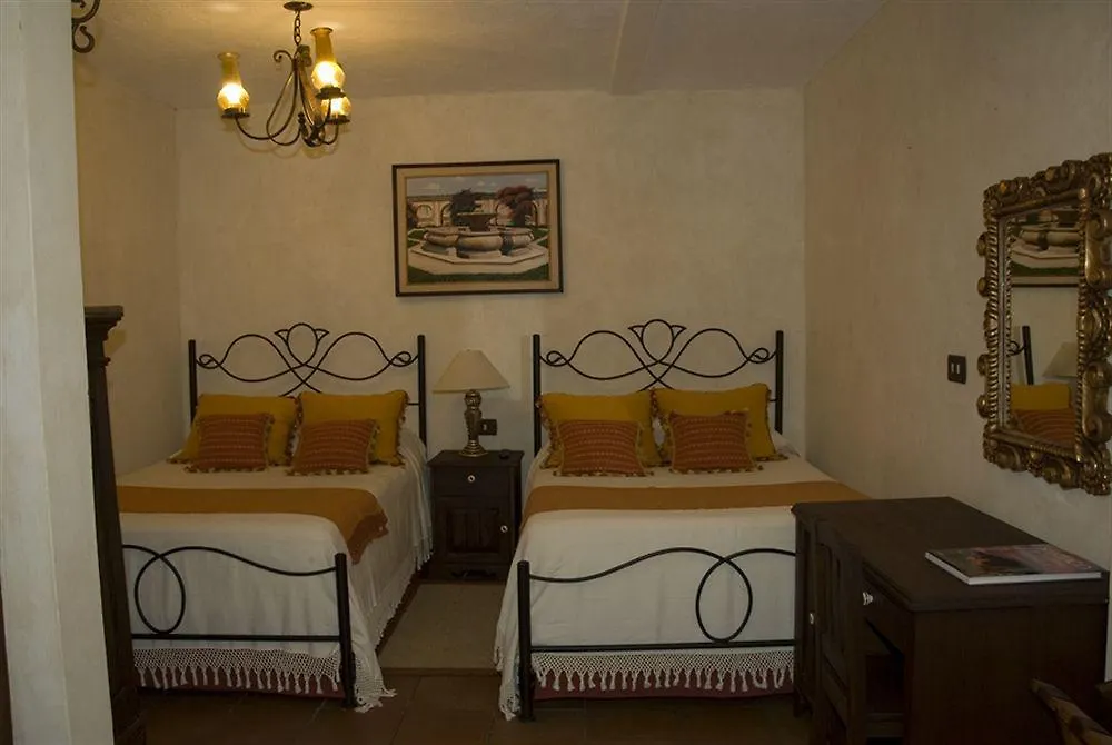 Hotel Boutique Los Pasos & Spa Антигуа-Гватемала Гватемала