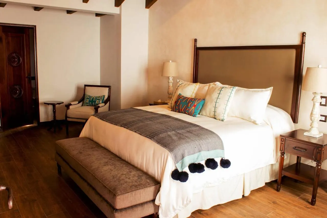 Hotel Boutique Los Pasos & Spa Antigua