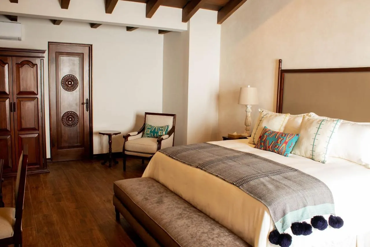Hotel Boutique Los Pasos & Spa Antigua